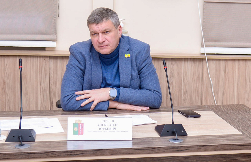 Глава администрации Евпатории провел прием граждан